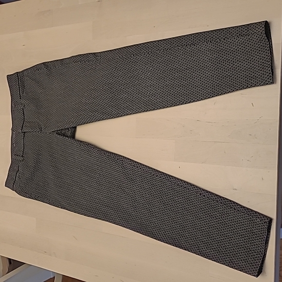 Old Navy Pants & Jumpsuits Euc Old Navy Black And White Patterned